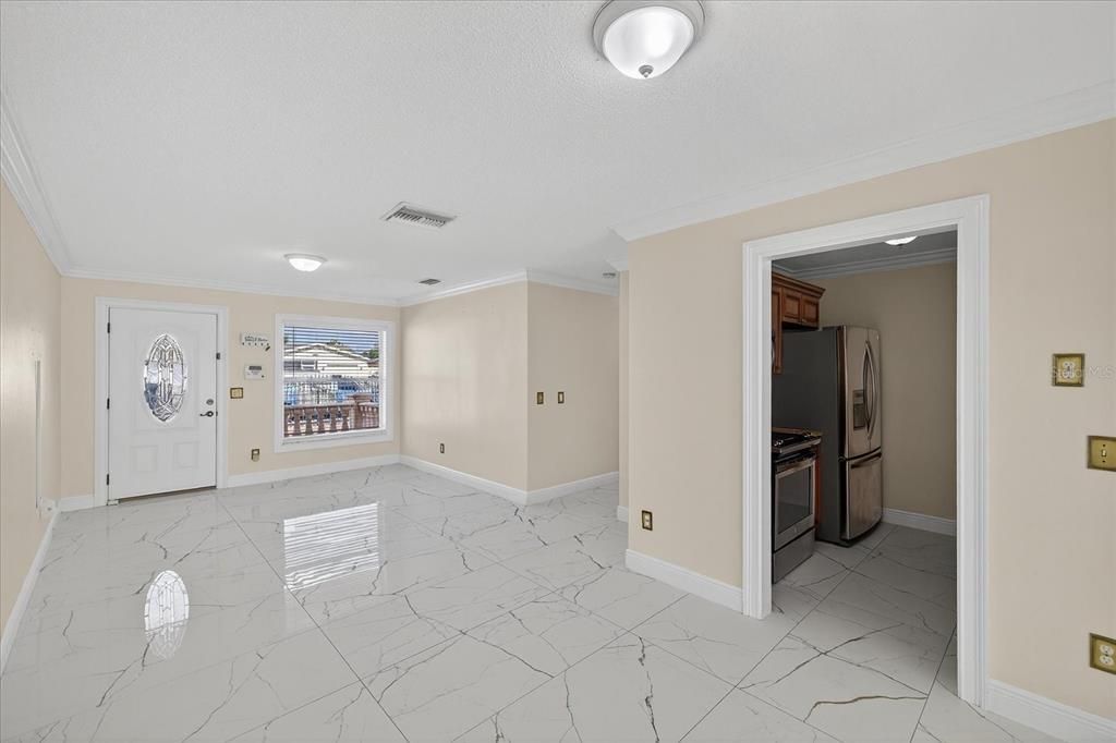 En Venta: $389,000 (3 camas, 1 baños, 936 Pies cuadrados)