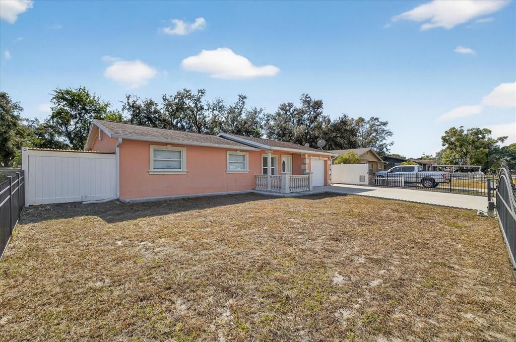 En Venta: $389,000 (3 camas, 1 baños, 936 Pies cuadrados)