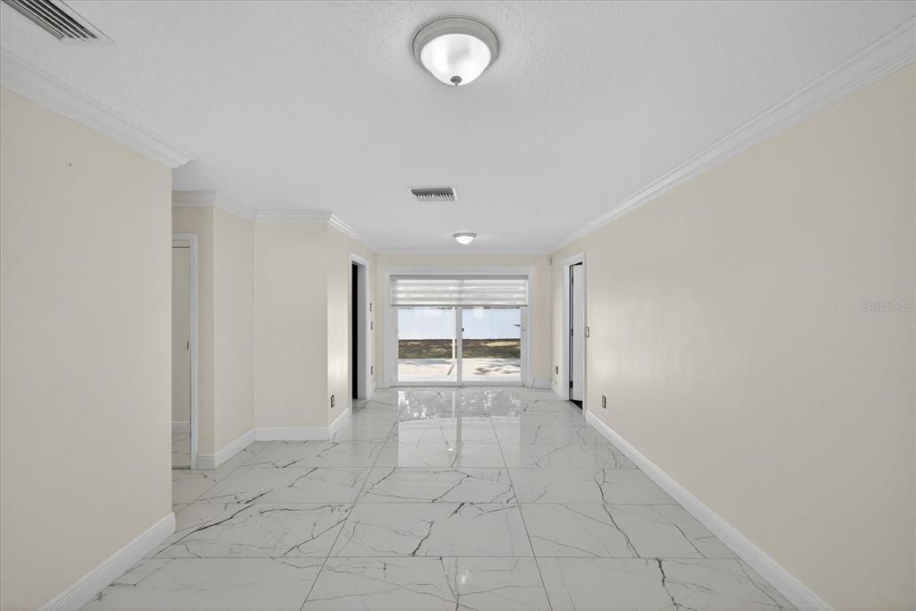 En Venta: $389,000 (3 camas, 1 baños, 936 Pies cuadrados)