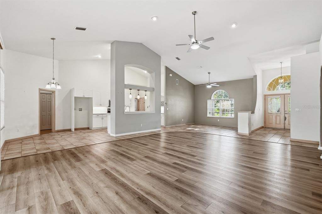 待售: $499,900 (4 贝兹, 2 浴室, 2317 平方英尺)