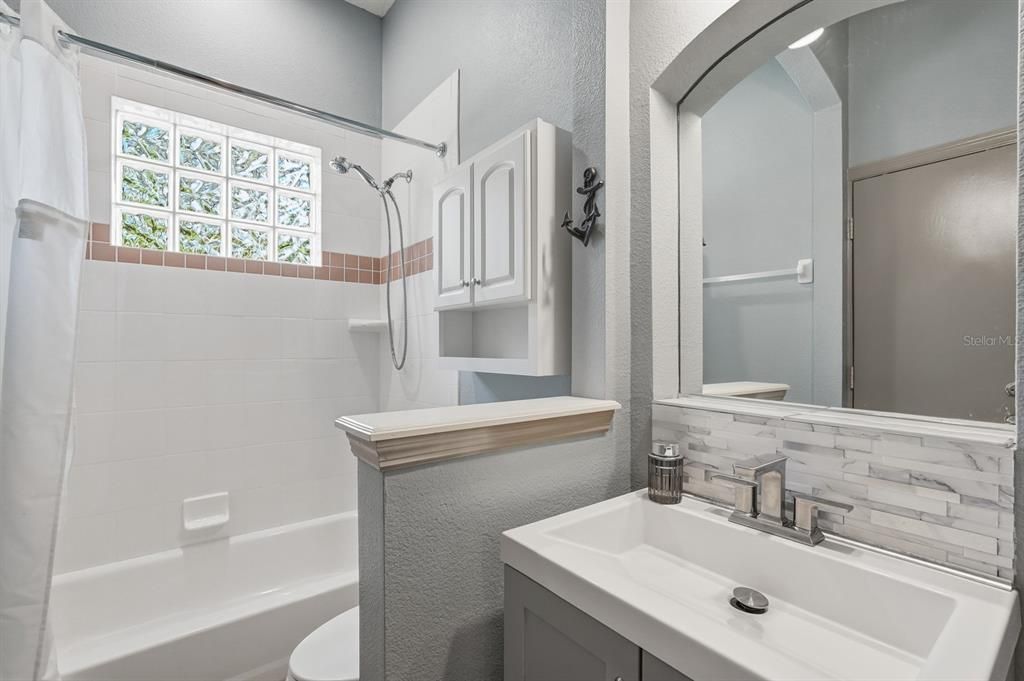 待售: $499,900 (4 贝兹, 2 浴室, 2317 平方英尺)