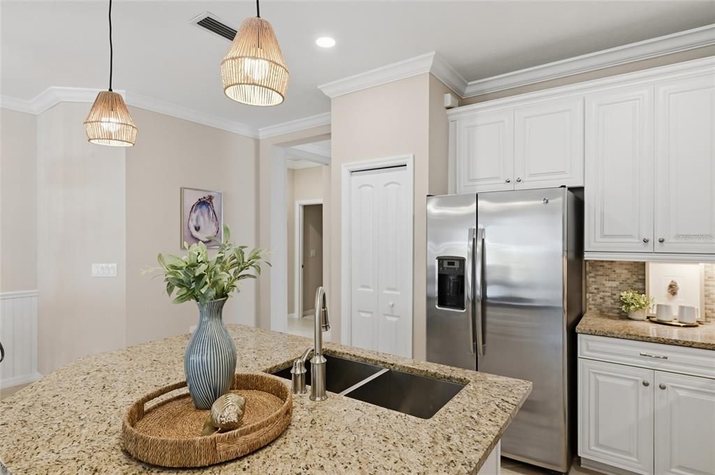 На продажу: $529,000 (2 спален, 2 ванн, 1525 Квадратных фут)