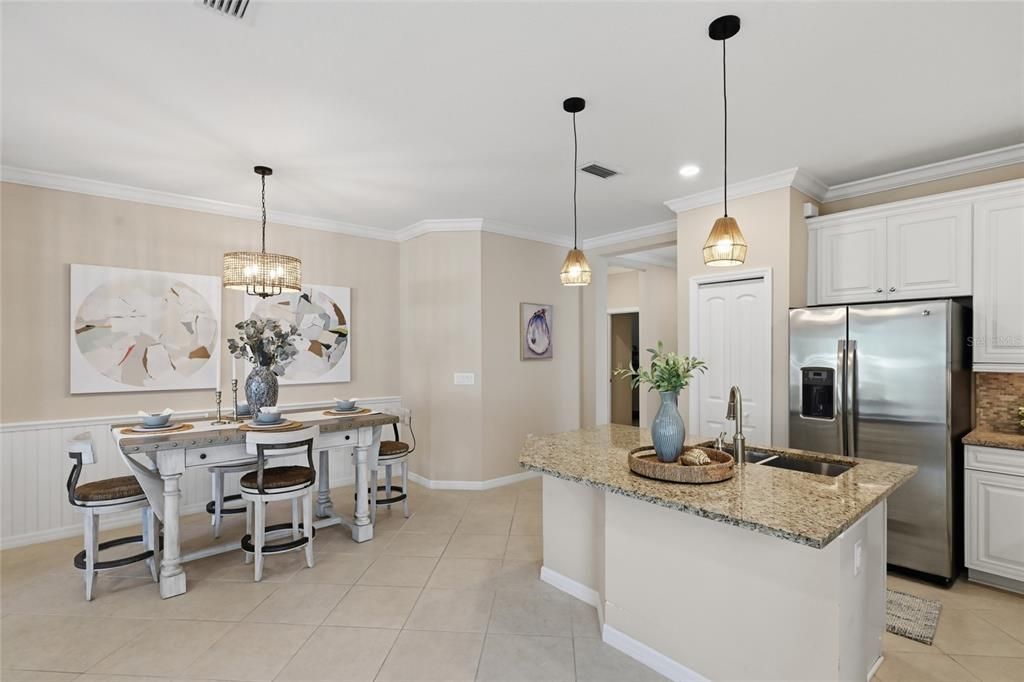 На продажу: $529,000 (2 спален, 2 ванн, 1525 Квадратных фут)