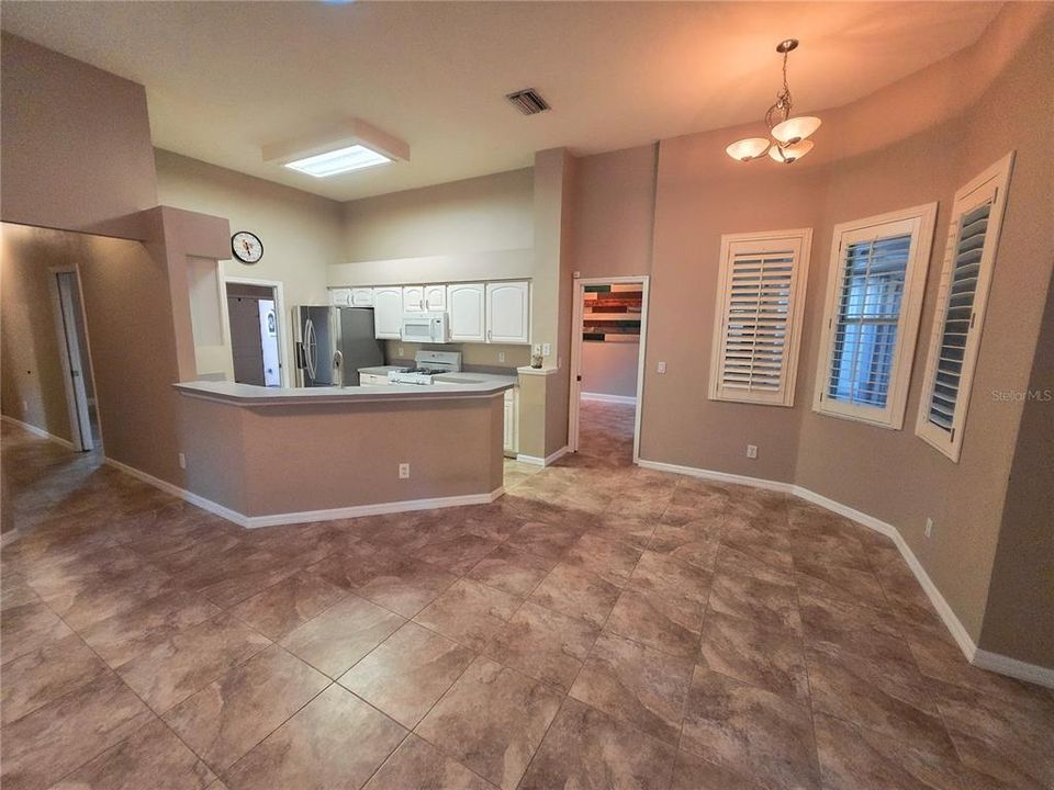 待售: $434,900 (4 贝兹, 3 浴室, 2154 平方英尺)