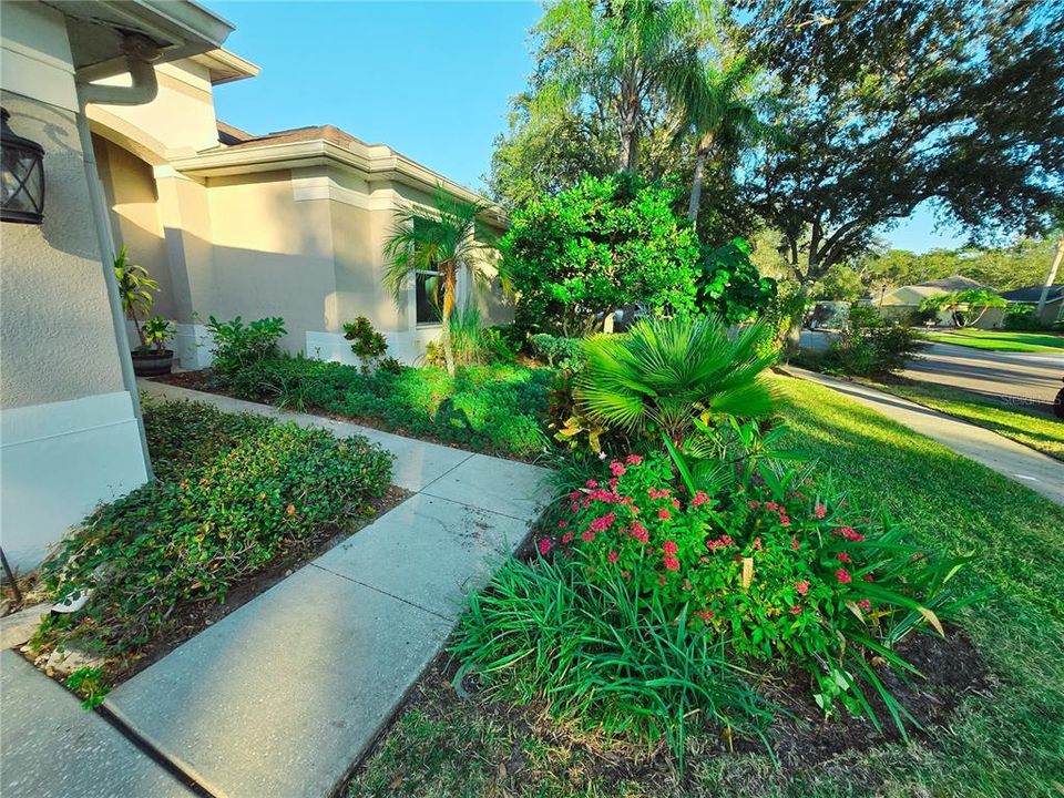 待售: $434,900 (4 贝兹, 3 浴室, 2154 平方英尺)