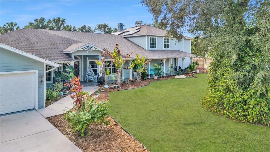 На продажу: $1,275,000 (6 спален, 4 ванн, 5450 Квадратных фут)