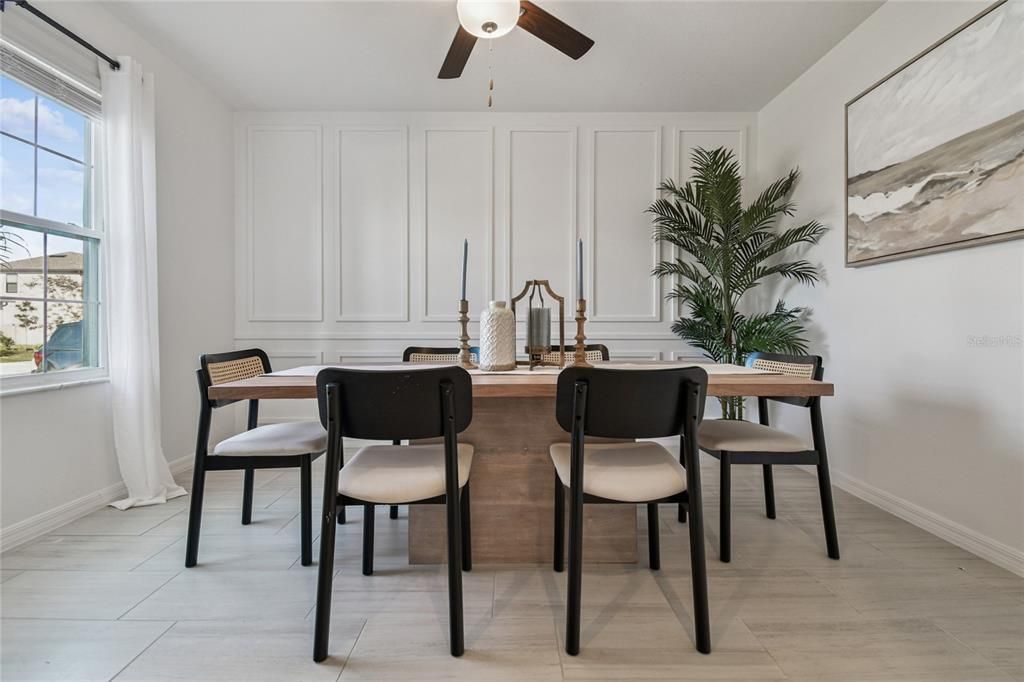 For Sale: $515,000 (6 beds, 3 baths, 3092 Square Feet)