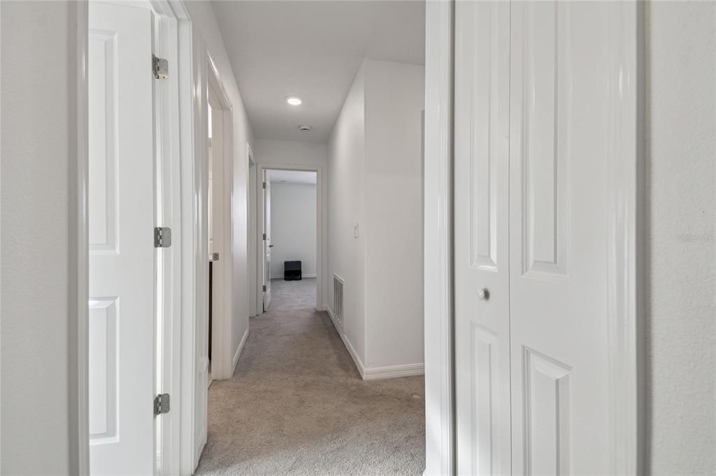 For Sale: $515,000 (6 beds, 3 baths, 3092 Square Feet)