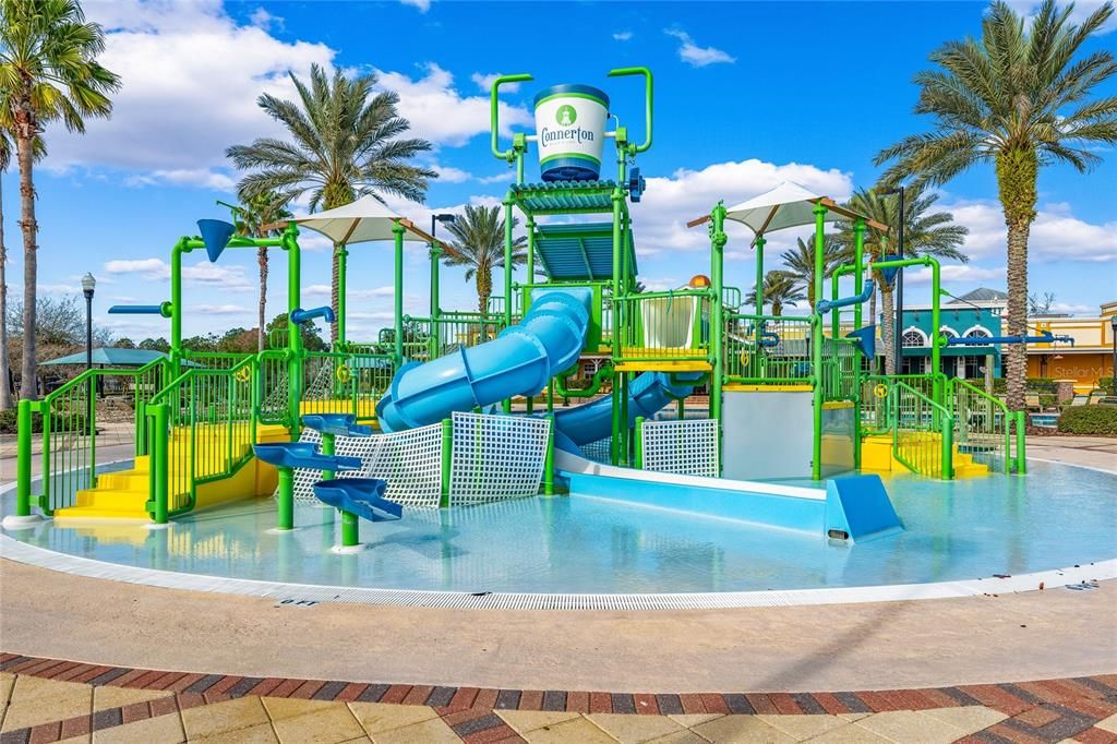 For Sale: $515,000 (6 beds, 3 baths, 3092 Square Feet)