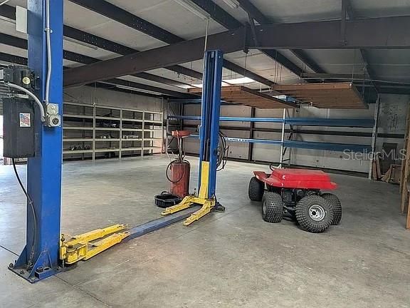 待售: $649,000 (6 贝兹, 4 浴室, 2152 平方英尺)