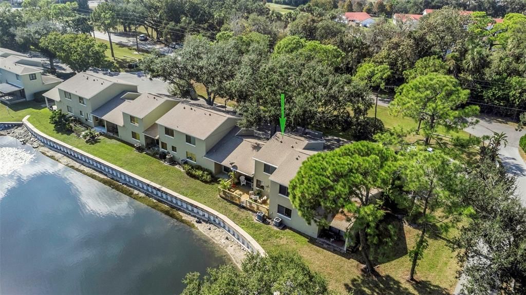 待售: $244,999 (2 贝兹, 1 浴室, 957 平方英尺)