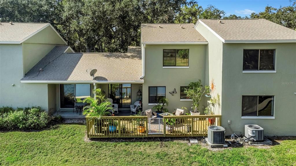 待售: $244,999 (2 贝兹, 1 浴室, 957 平方英尺)