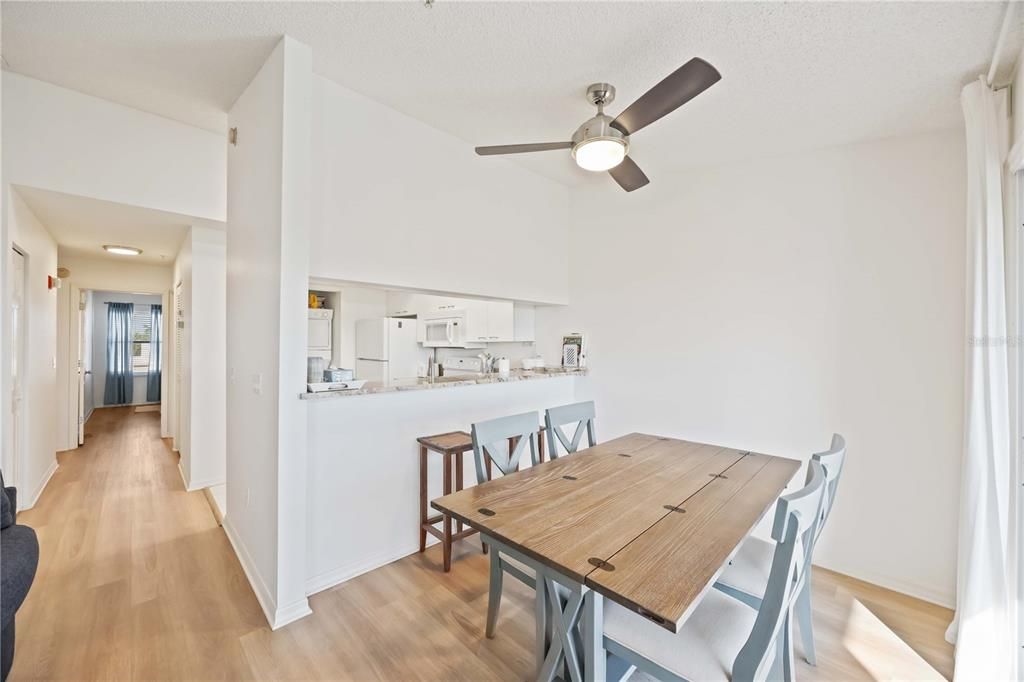 En Renta: $2,700 (2 camas, 2 baños, 980 Pies cuadrados)