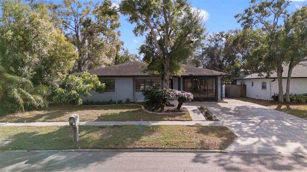 待售: $1,250,000 (3 贝兹, 2 浴室, 2340 平方英尺)