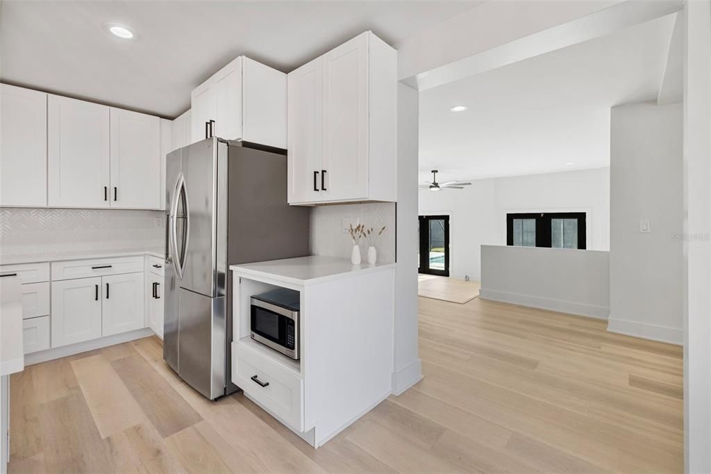 待售: $1,250,000 (3 贝兹, 2 浴室, 2340 平方英尺)