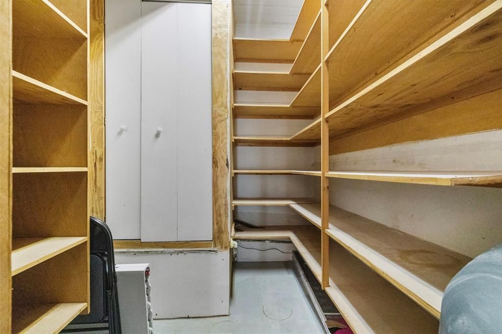 待售: $1,250,000 (3 贝兹, 2 浴室, 2340 平方英尺)