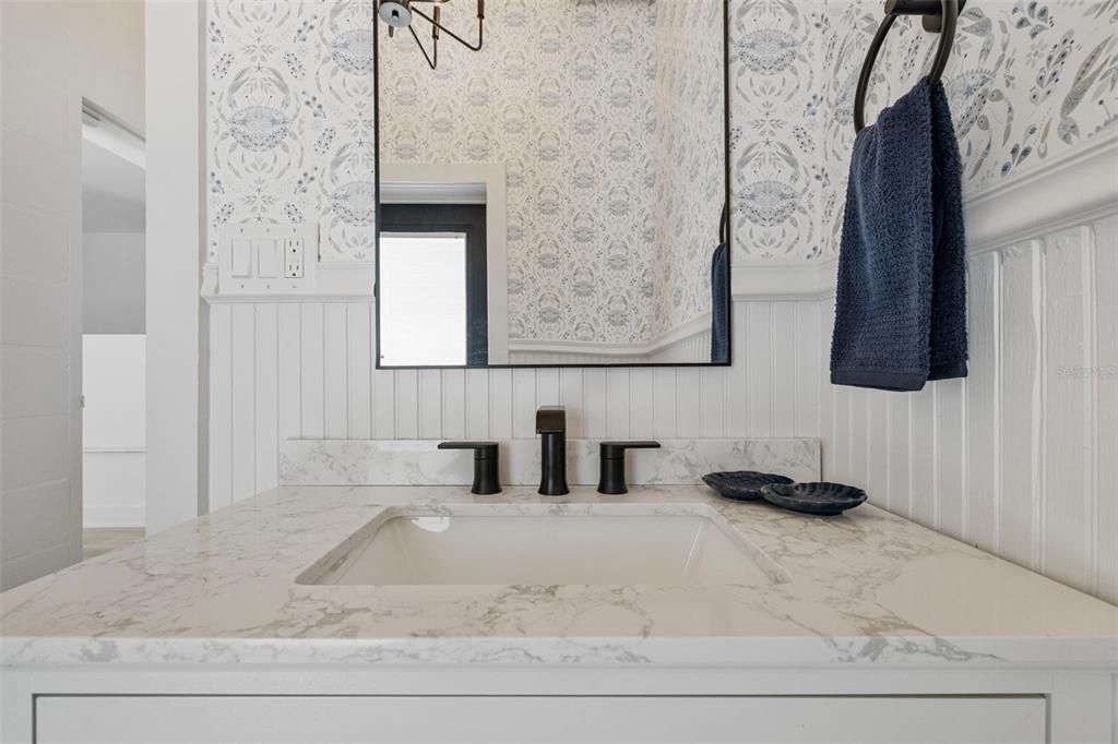 待售: $1,250,000 (3 贝兹, 2 浴室, 2340 平方英尺)