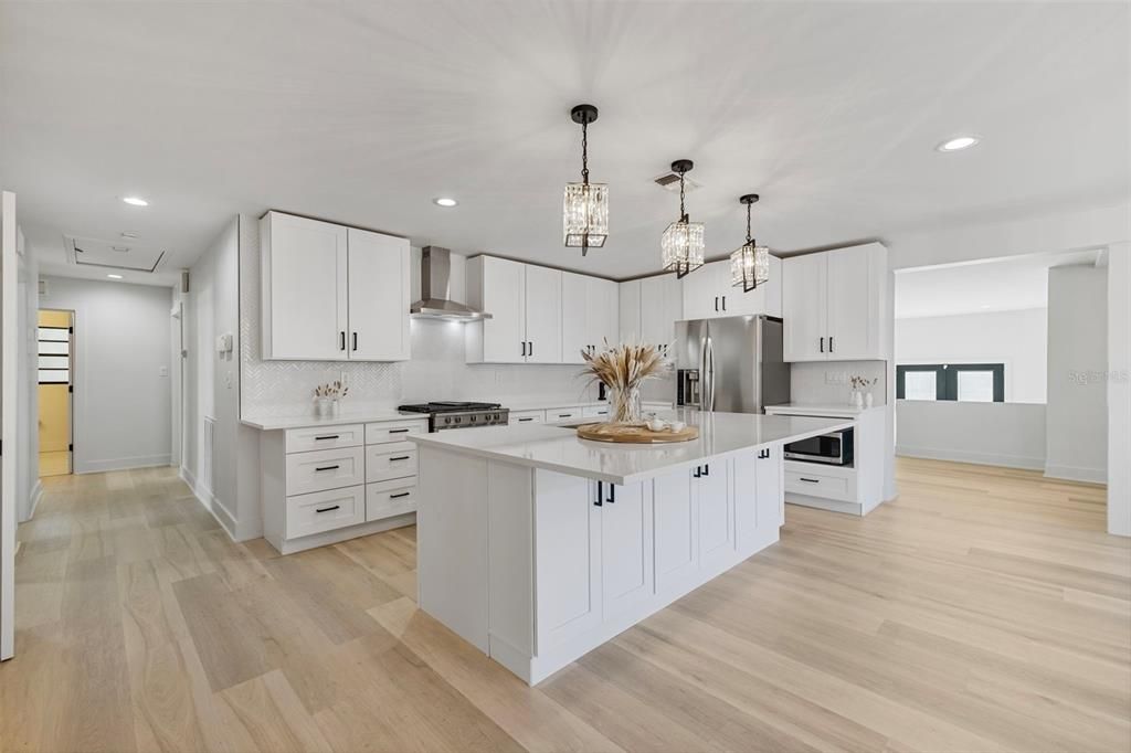 待售: $1,250,000 (3 贝兹, 2 浴室, 2340 平方英尺)