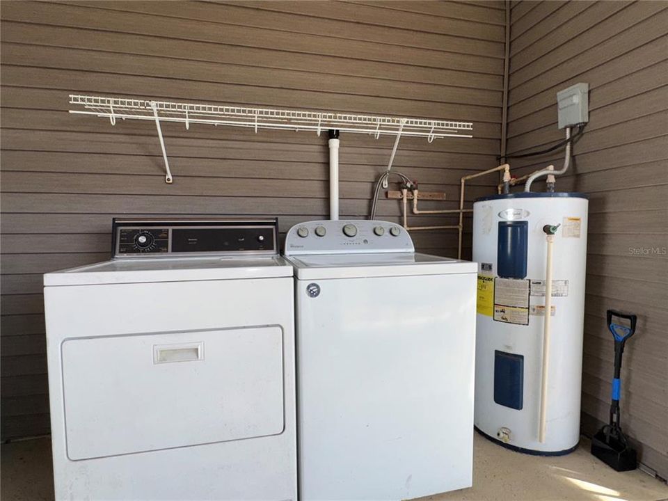 For Sale: $98,500 (2 beds, 1 baths, 621 Square Feet)