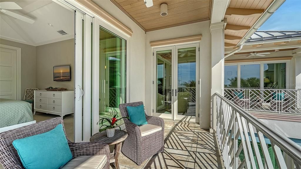 На продажу: $8,250,000 (4 спален, 4 ванн, 4630 Квадратных фут)