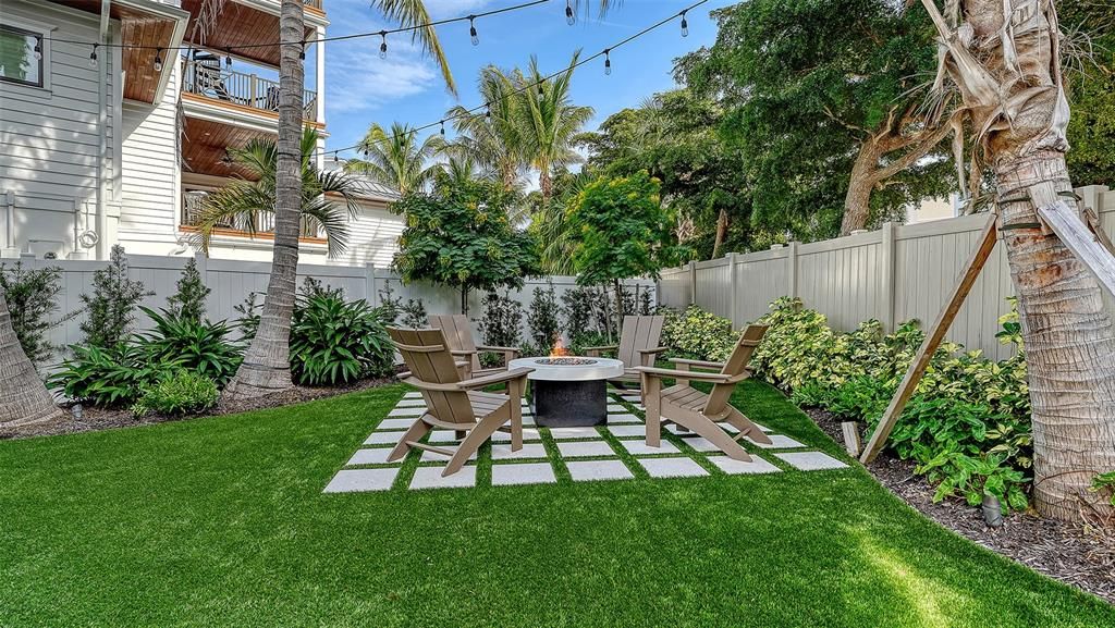 На продажу: $8,250,000 (4 спален, 4 ванн, 4630 Квадратных фут)