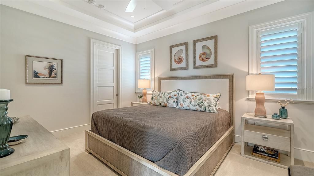 На продажу: $8,250,000 (4 спален, 4 ванн, 4630 Квадратных фут)