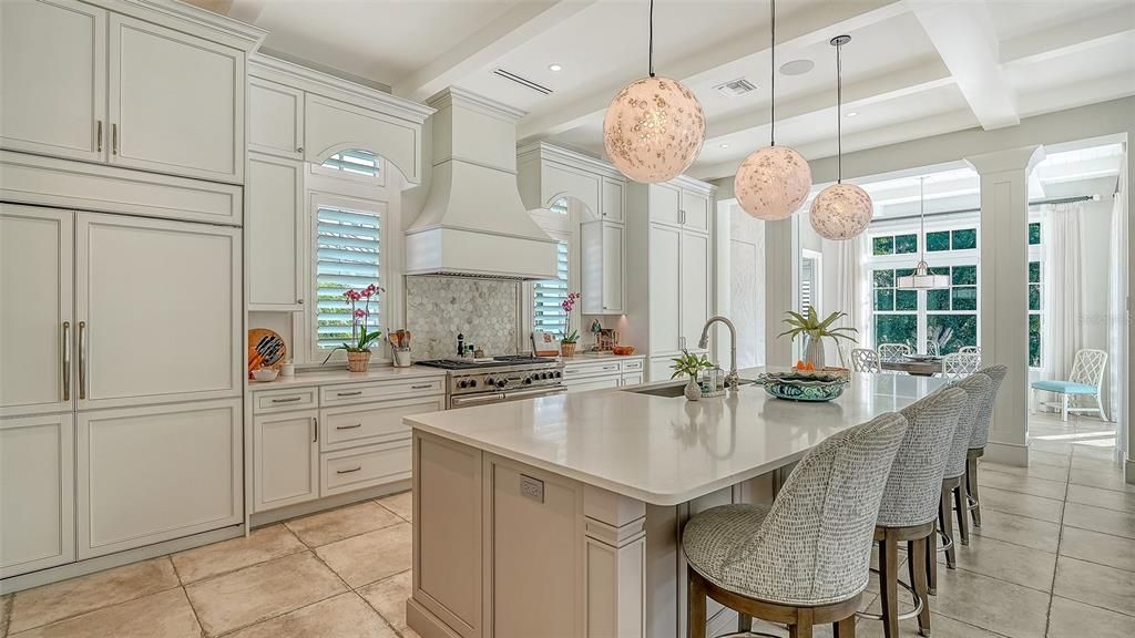 На продажу: $8,250,000 (4 спален, 4 ванн, 4630 Квадратных фут)