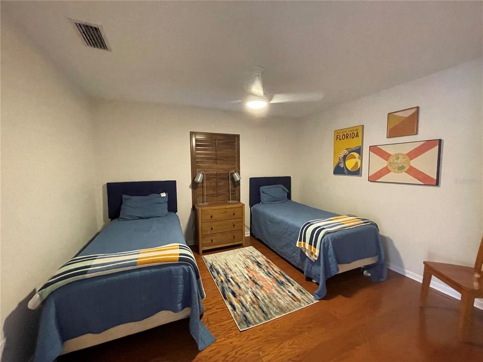 For Rent: $2,750 (3 beds, 2 baths, 1557 Square Feet)