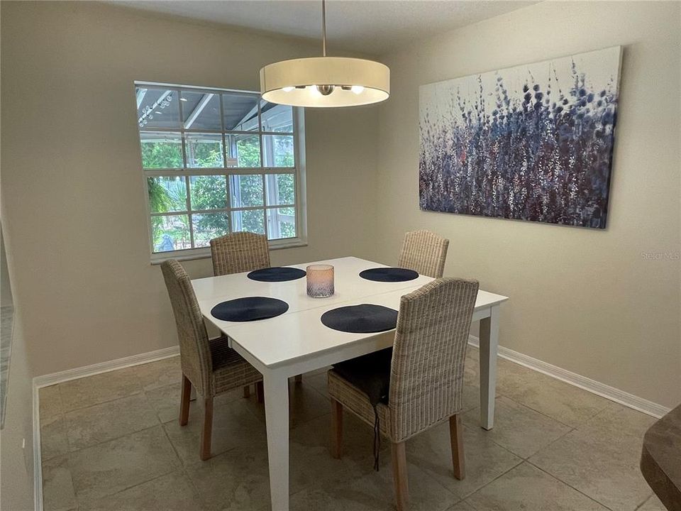 For Rent: $2,750 (3 beds, 2 baths, 1557 Square Feet)