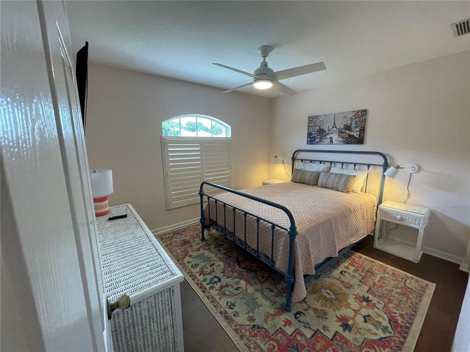 For Rent: $2,750 (3 beds, 2 baths, 1557 Square Feet)