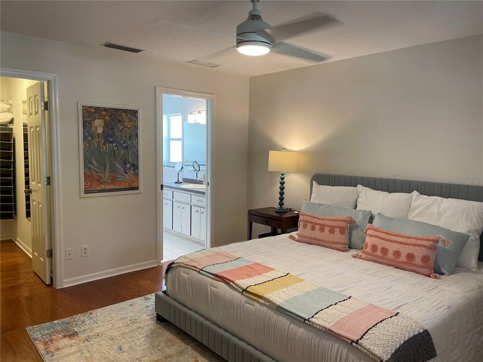 For Rent: $2,750 (3 beds, 2 baths, 1557 Square Feet)