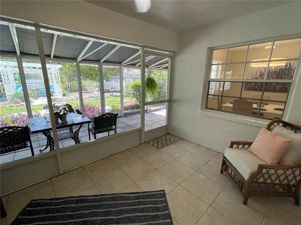 For Rent: $2,750 (3 beds, 2 baths, 1557 Square Feet)