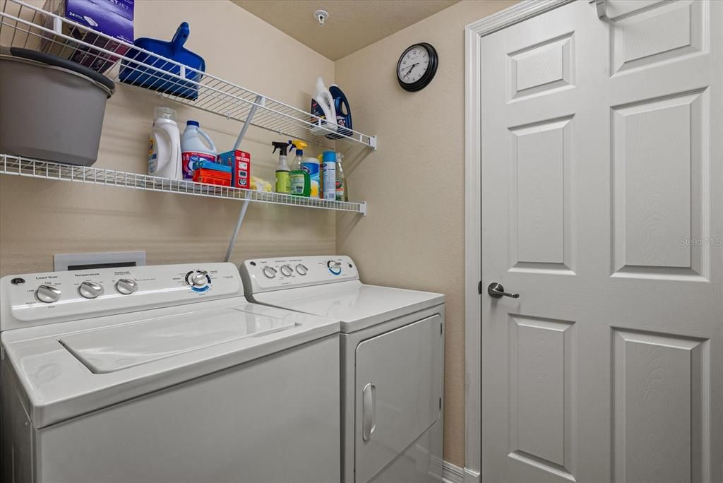 待售: $377,000 (3 贝兹, 2 浴室, 1706 平方英尺)