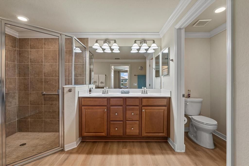 待售: $377,000 (3 贝兹, 2 浴室, 1706 平方英尺)