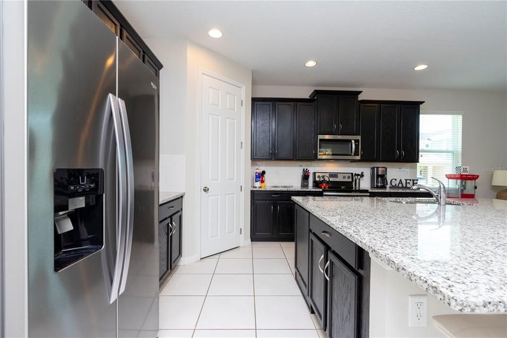 En Venta: $665,000 (7 camas, 6 baños, 3533 Pies cuadrados)