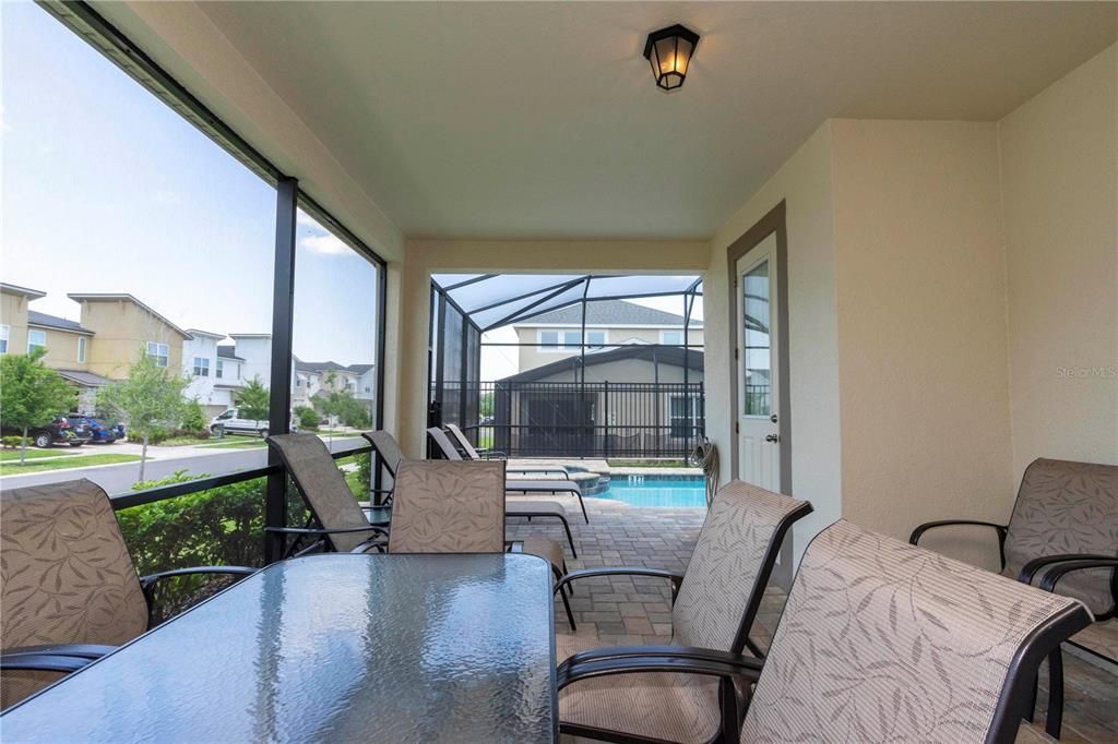 En Venta: $665,000 (7 camas, 6 baños, 3533 Pies cuadrados)