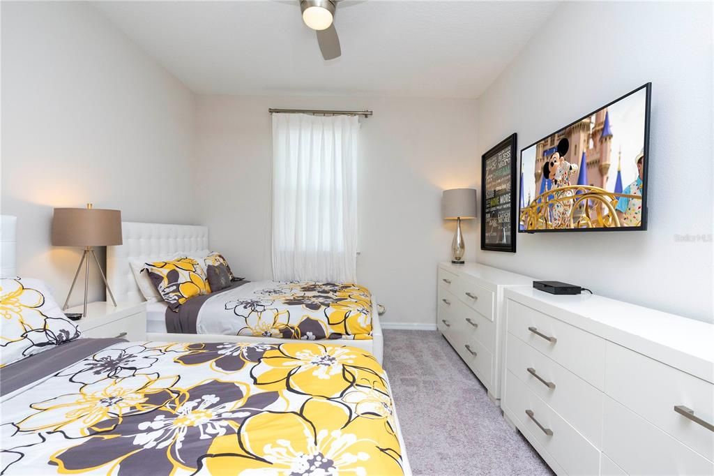 En Venta: $665,000 (7 camas, 6 baños, 3533 Pies cuadrados)