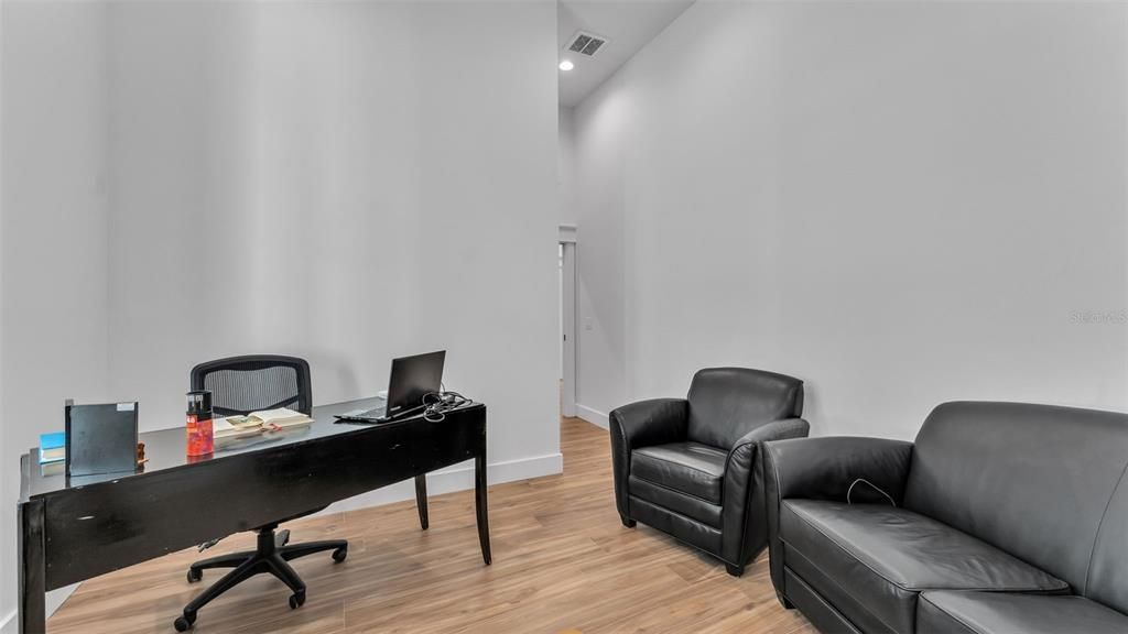 На продажу: $899,000 (3 спален, 3 ванн, 2709 Квадратных фут)