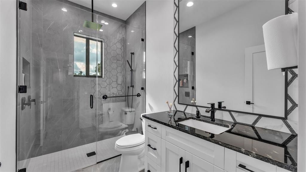 На продажу: $899,000 (3 спален, 3 ванн, 2709 Квадратных фут)