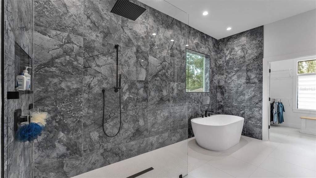 На продажу: $899,000 (3 спален, 3 ванн, 2709 Квадратных фут)