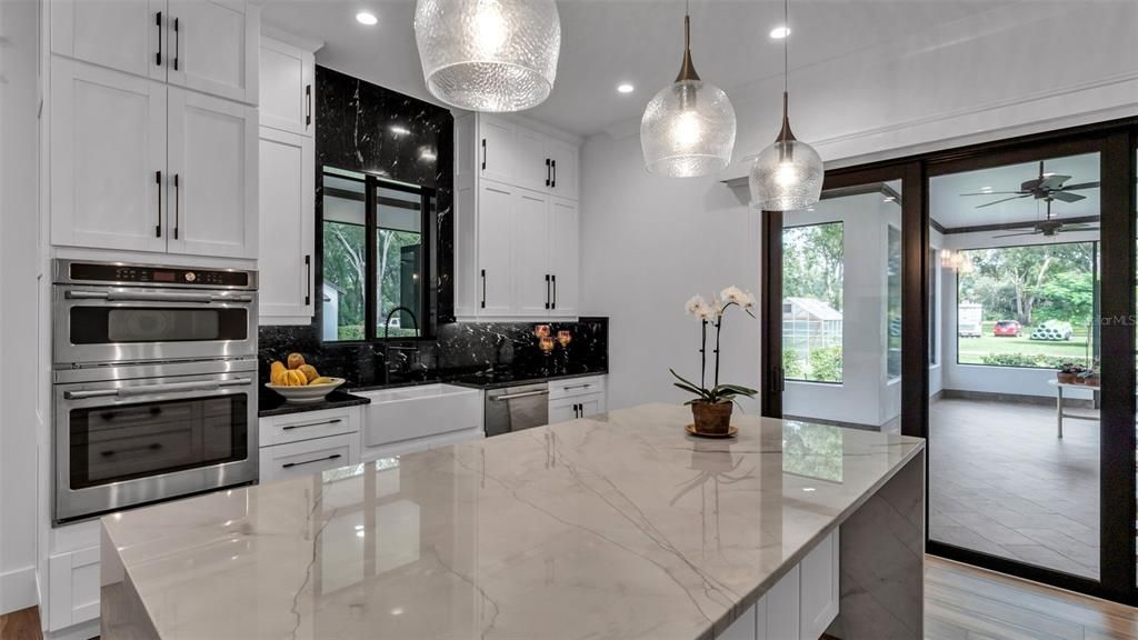 На продажу: $899,000 (3 спален, 3 ванн, 2709 Квадратных фут)