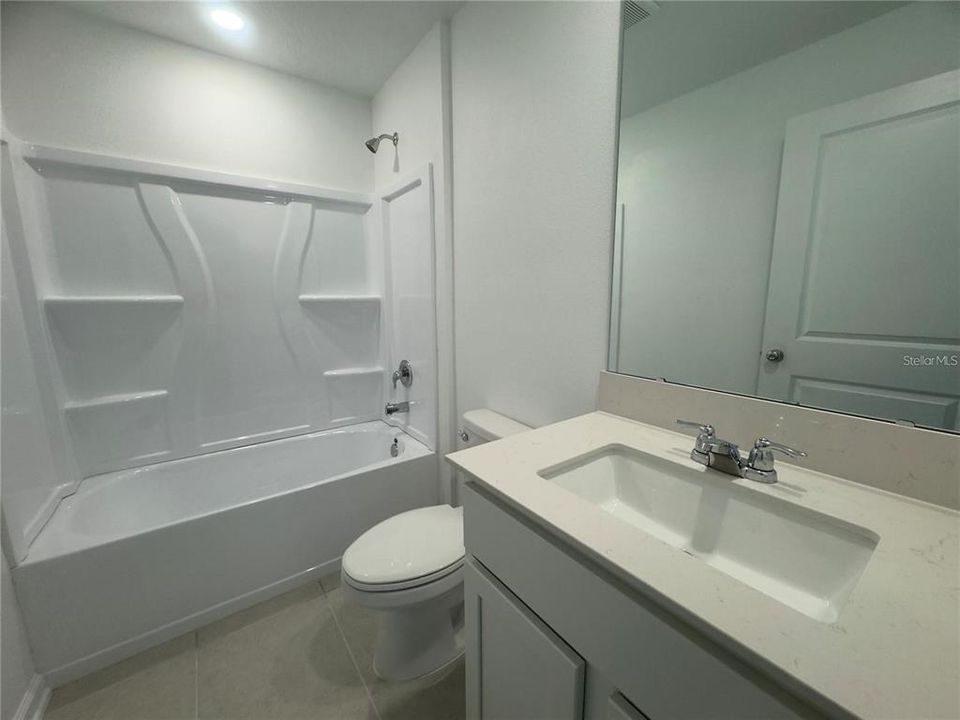For Rent: $2,000 (3 beds, 2 baths, 1487 Square Feet)