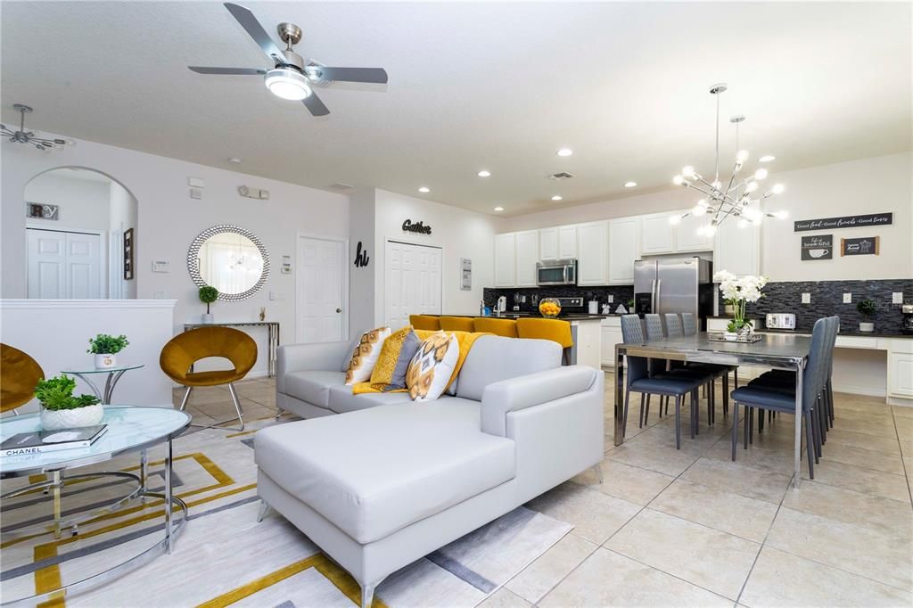 For Rent: $2,690 (4 beds, 3 baths, 1907 Square Feet)