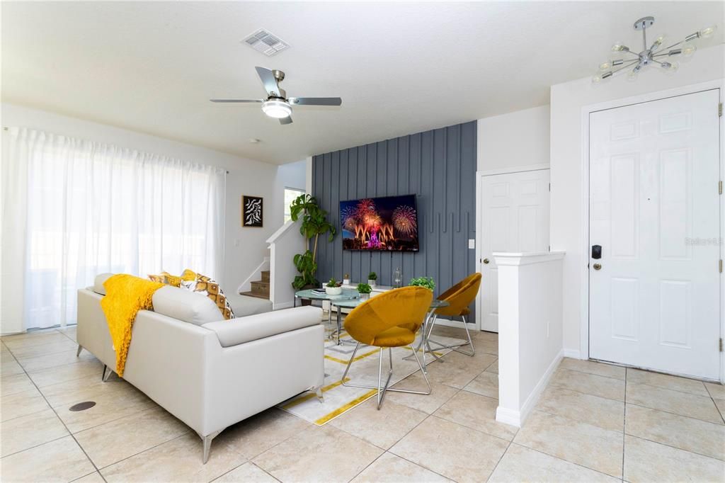 For Rent: $2,690 (4 beds, 3 baths, 1907 Square Feet)