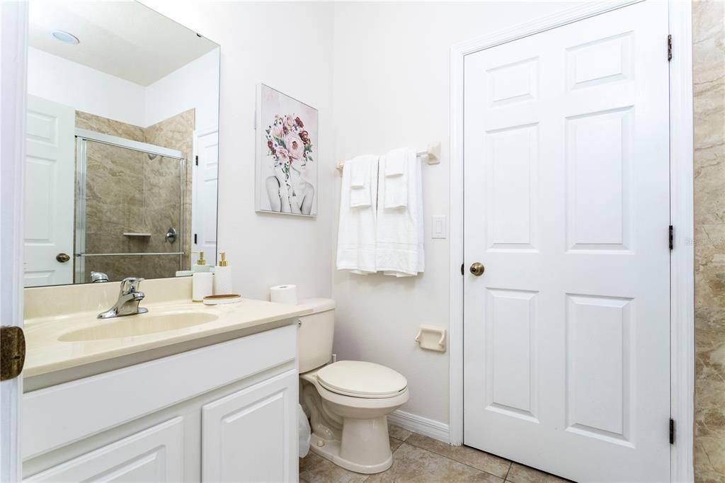 For Rent: $2,690 (4 beds, 3 baths, 1907 Square Feet)