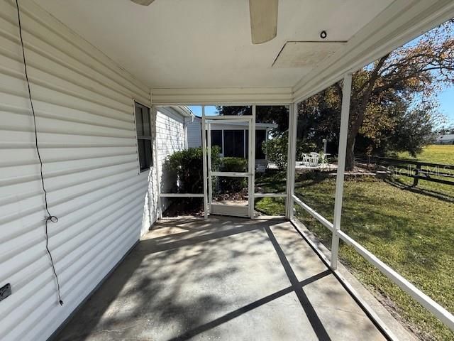 For Sale: $250,000 (3 beds, 2 baths, 1527 Square Feet)