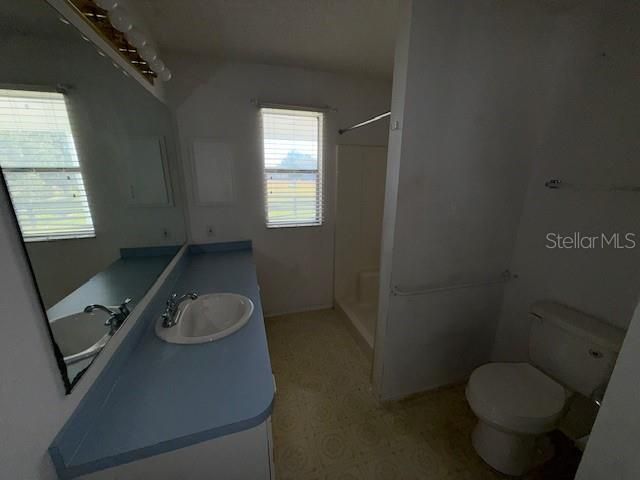 For Sale: $250,000 (3 beds, 2 baths, 1527 Square Feet)