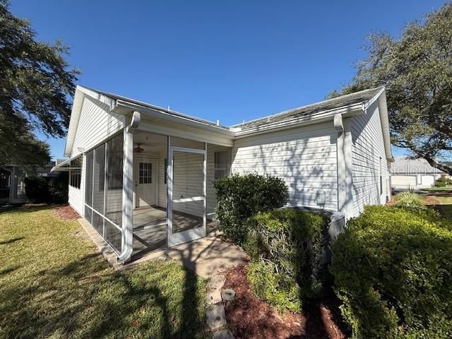 For Sale: $250,000 (3 beds, 2 baths, 1527 Square Feet)