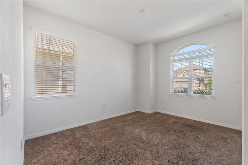 В аренду: $2,800 (4 спален, 2 ванн, 2170 Квадратных фут)