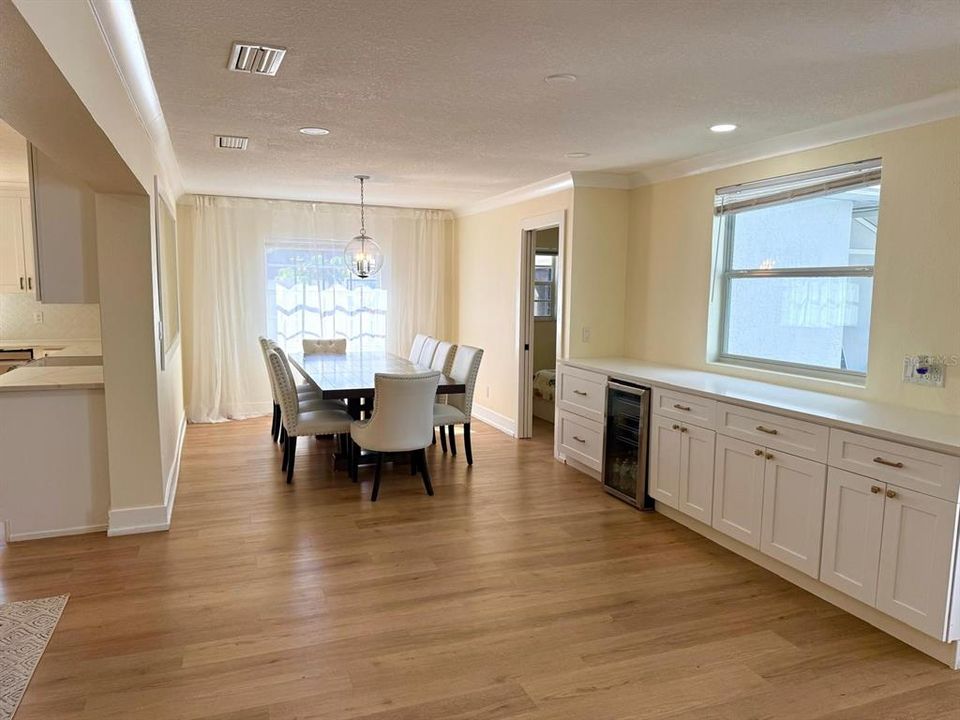 For Sale: $649,900 (5 beds, 3 baths, 2157 Square Feet)